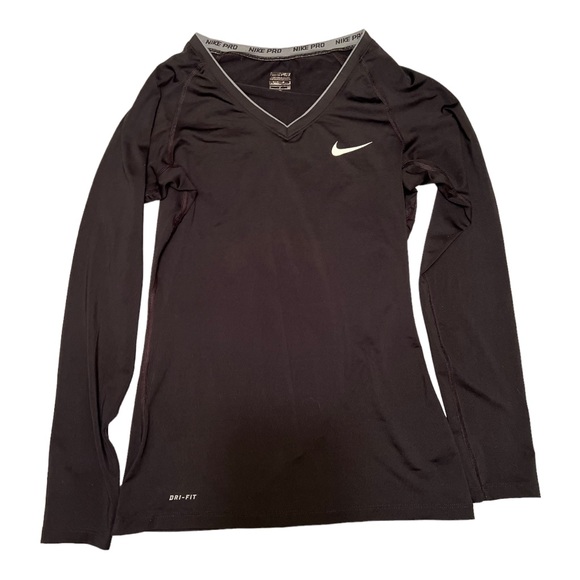 Nike dry fit - Picture 1 of 3